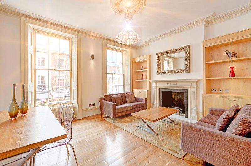 Appartement Luxury Massive Townhouse By Harrods à Londres Extérieur photo