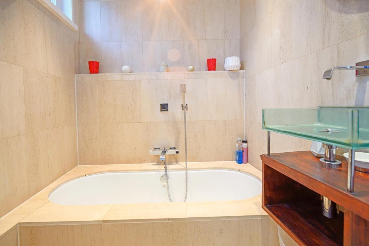 Appartement Luxury Massive Townhouse By Harrods à Londres Extérieur photo